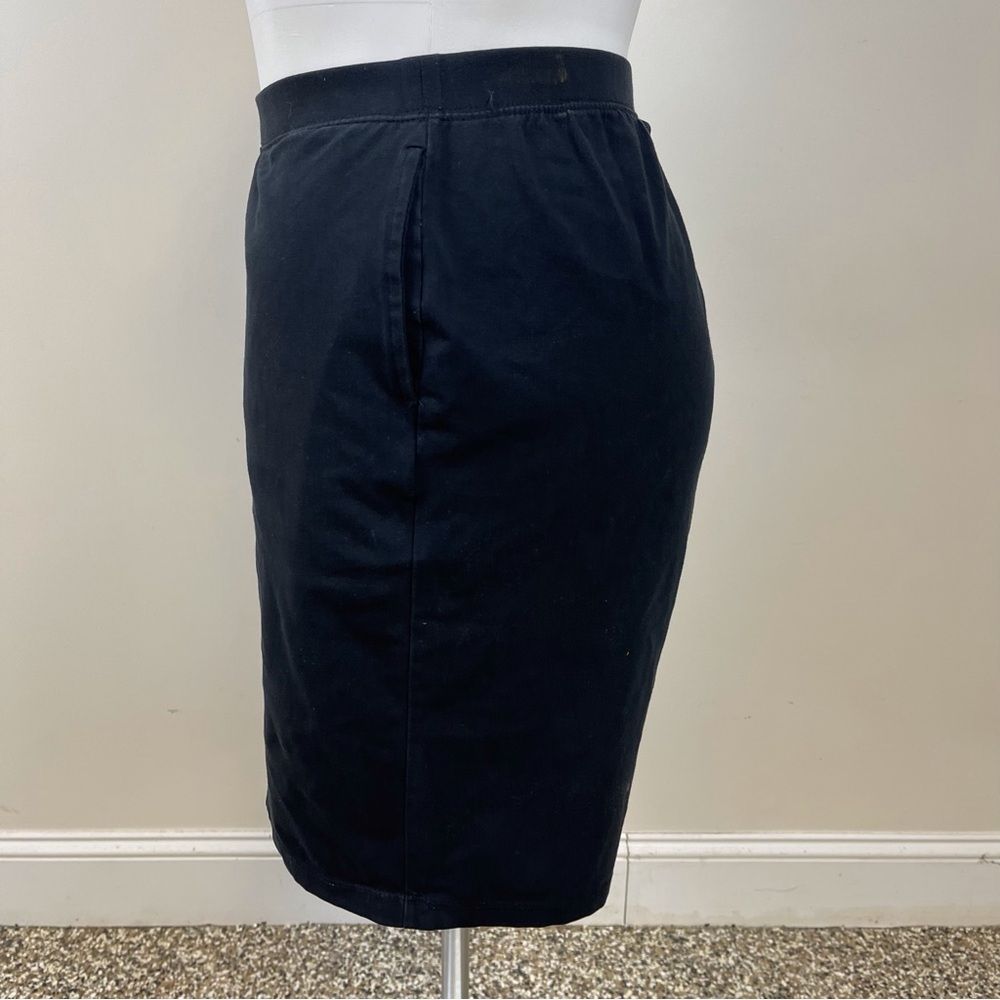 Catherines Plus Size Shorts (2X 22-24) - Picture 2 of 3